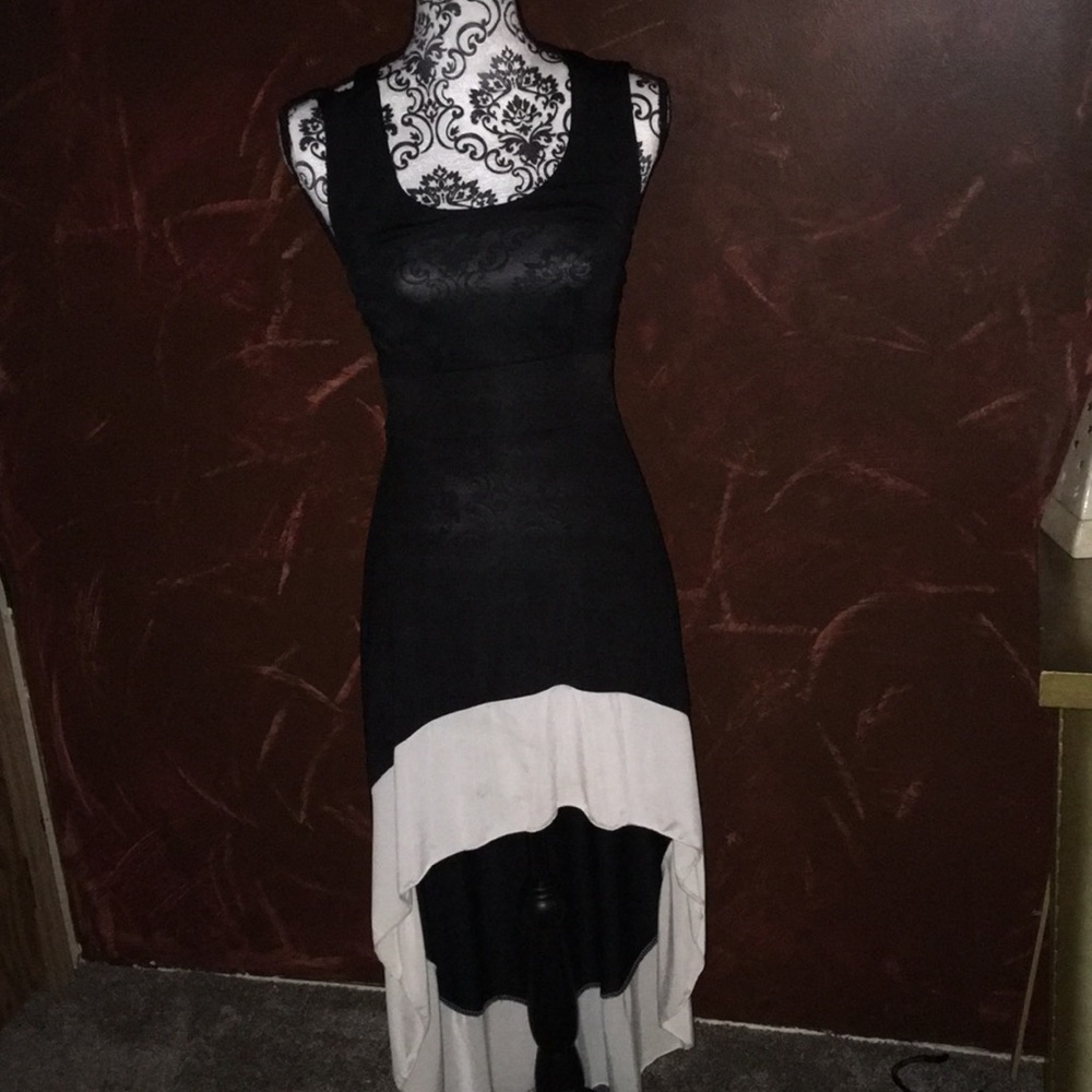 Black and White High Low